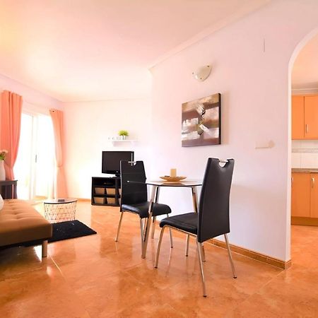 Top floor Torrevieja center apartment Buitenkant foto
