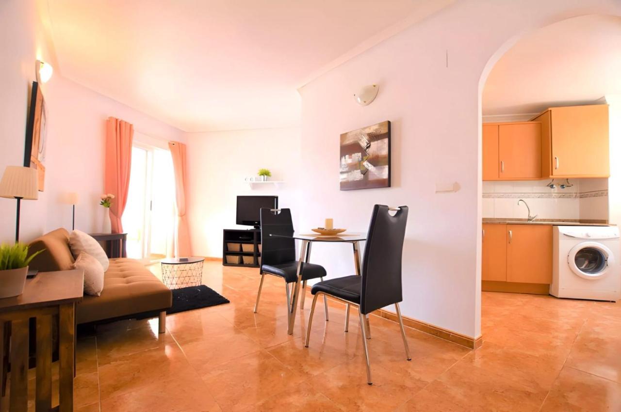Top floor Torrevieja center apartment Buitenkant foto